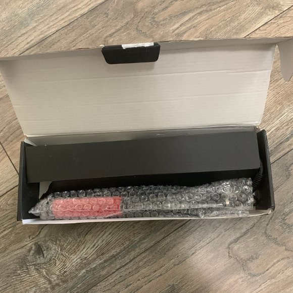 NEW MCH Heater Max‎ Temp 230 C(450 F) Hair Straightener - Picture 2 of 12